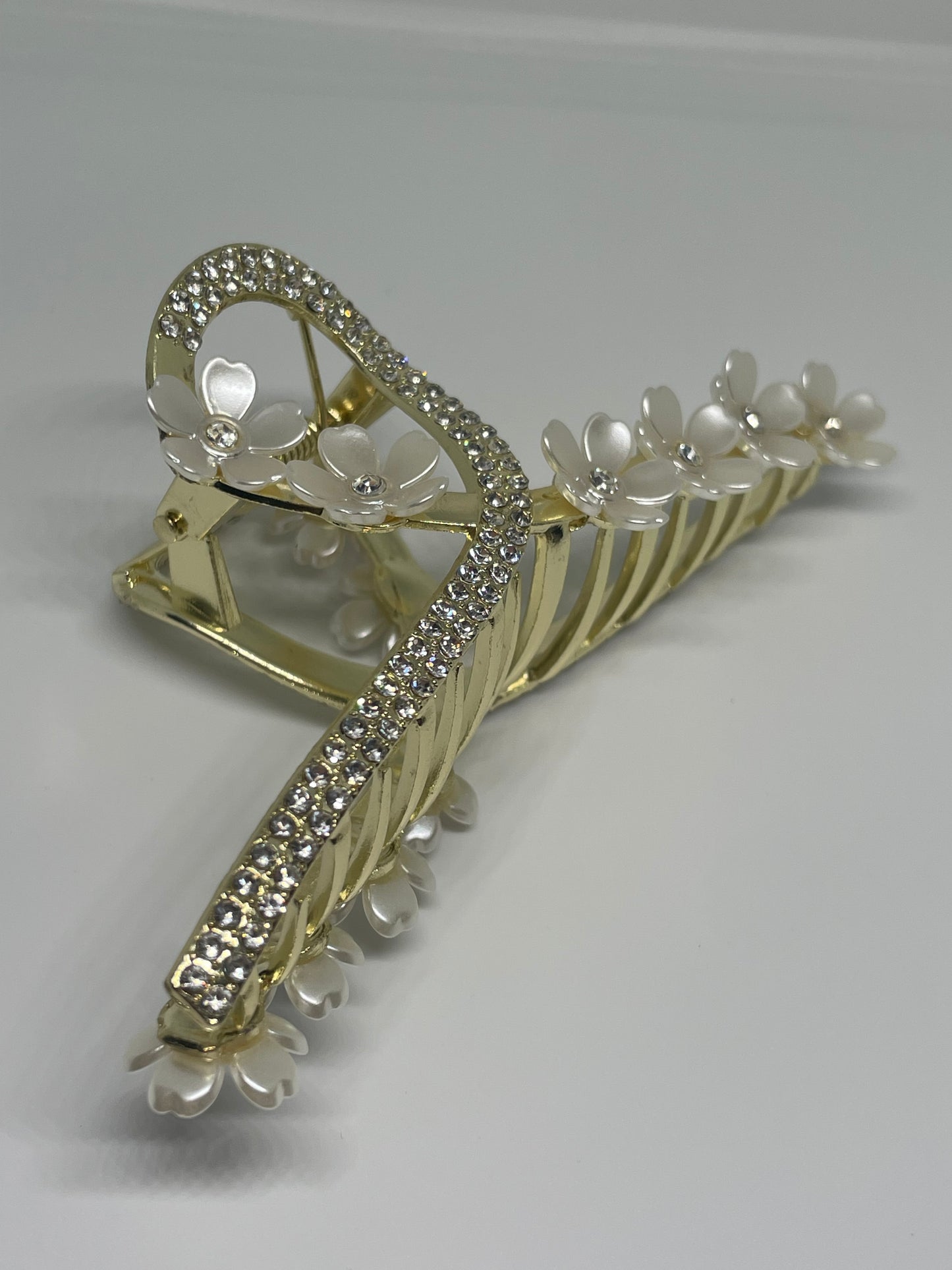 Barrette à cheveux en métal aspect perle