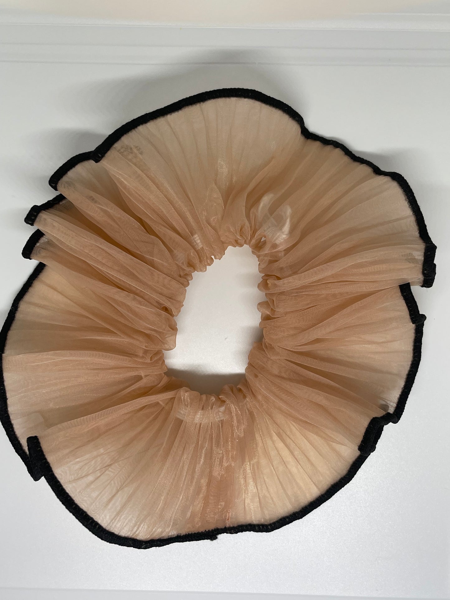 Riesen Scrunchie Nude
