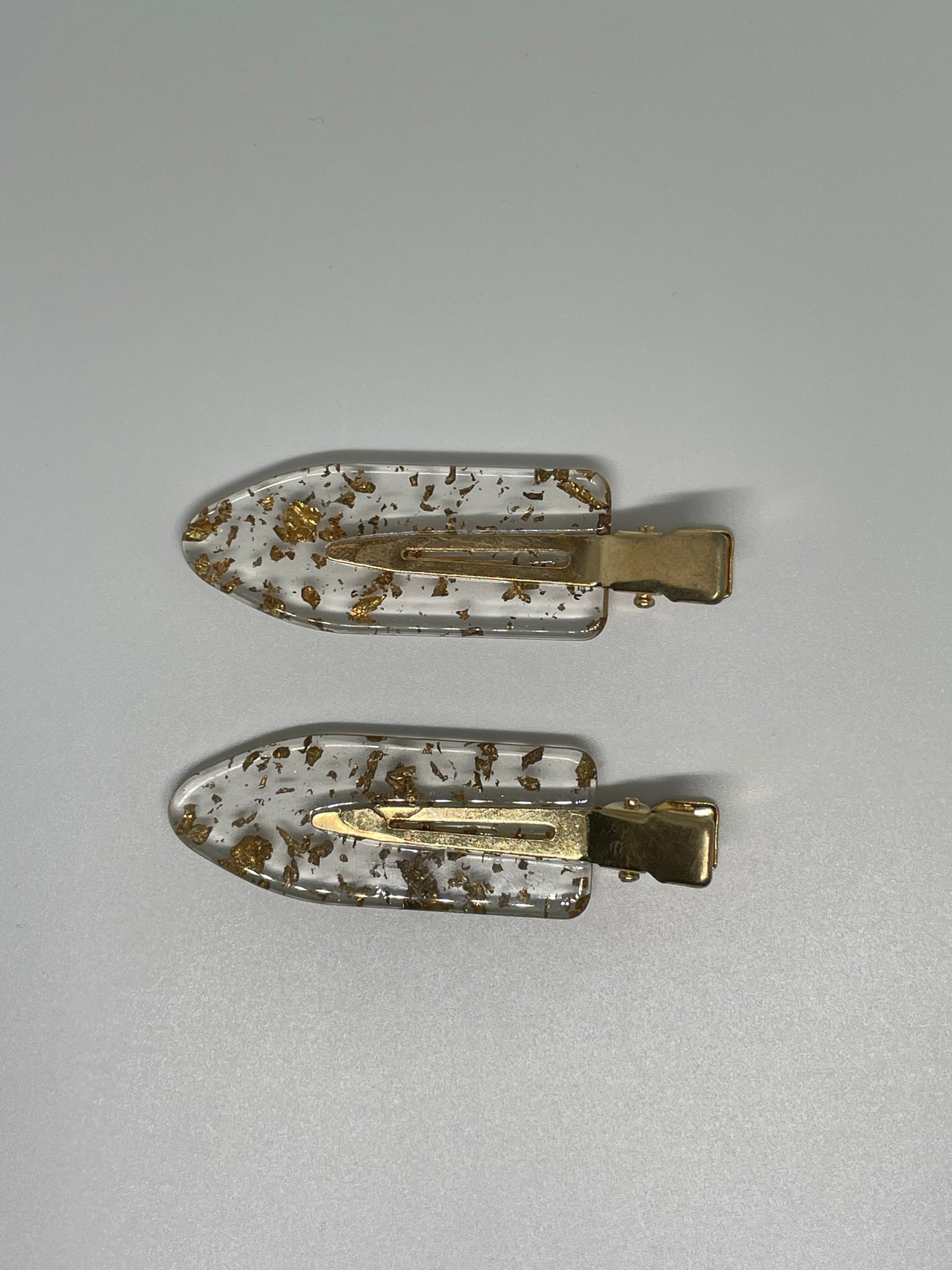 Acryl Haarspange mit Goldpigmenten