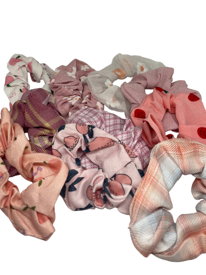 Scrunchie Girly