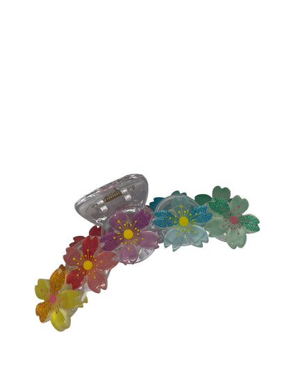 Haarklammer mit realistischen Blüten