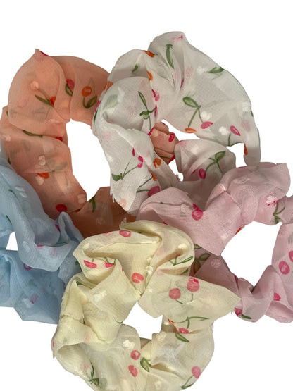 Scrunchie Cherry